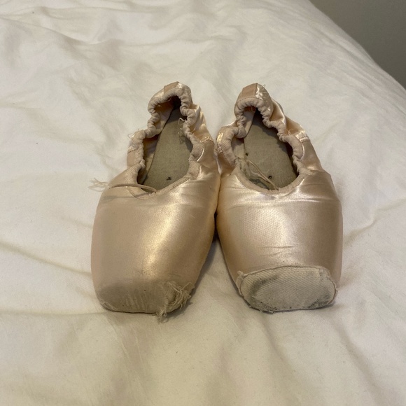 Russian Pointe Shoes Used Russian Pointe Ballet Pointe Shoes Worn